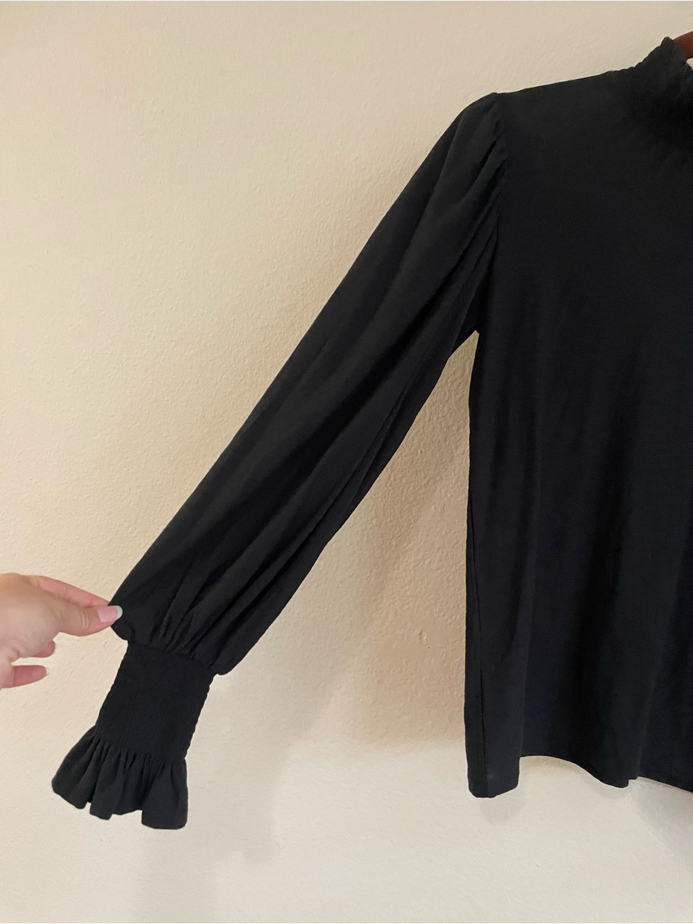 Nation LTD - Melanie Smocked Peasant Tee in Jet Black Size XS - Picture 4 of 7